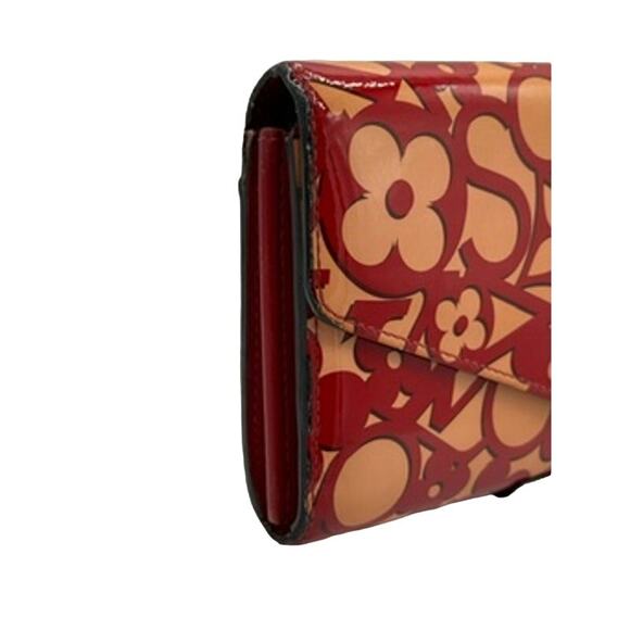 Louis Vuitton  Patent Sweet Monogram Sarah Wallet Pomme D'Amour*Limited Edition - Picture 9 of 16
